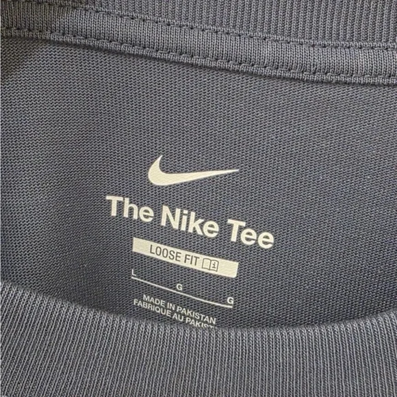 Nike LeBron Max90 Basketball Men's DRI-FIT  T-Shirt - Sz Large LOOSE FIT NWT - Picture 3 of 9